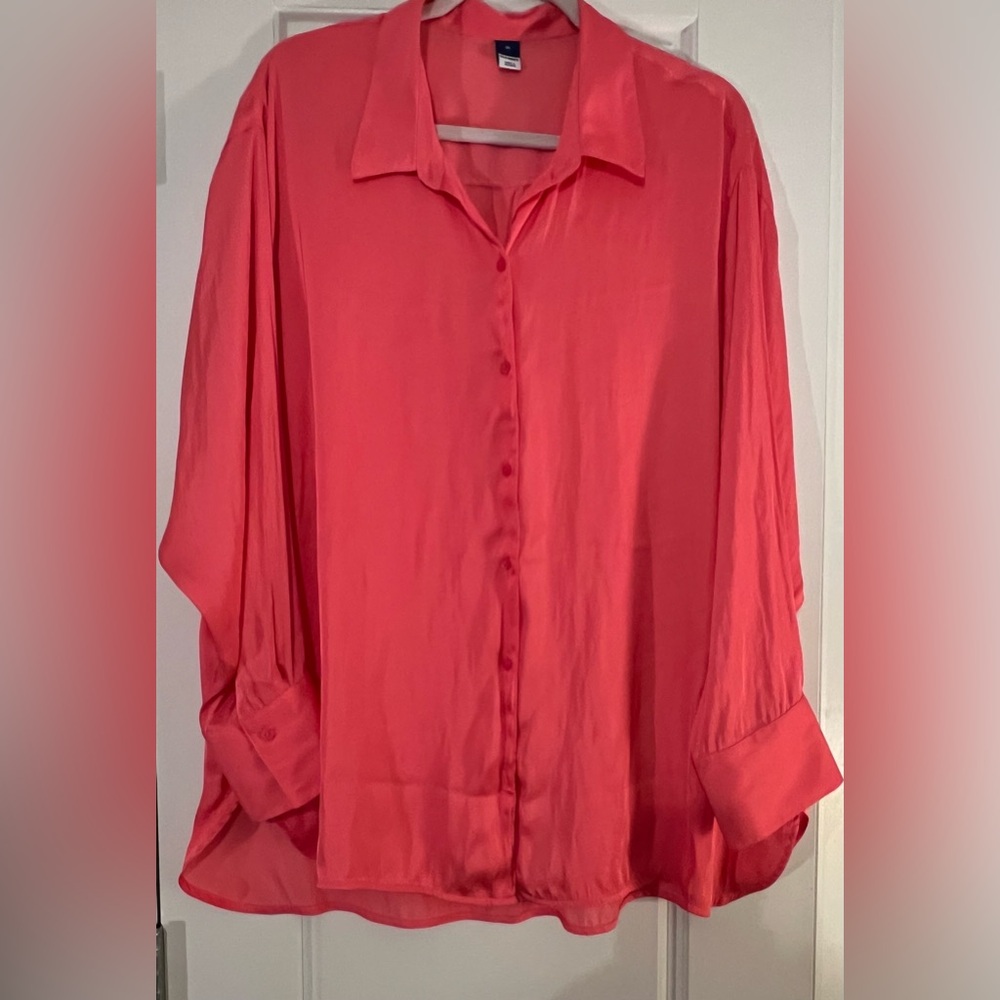 Old Navy Women's Satin-like Button-Down Shirt - Coral